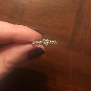 Diamond heart ring